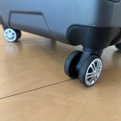 スーツケース
の画像