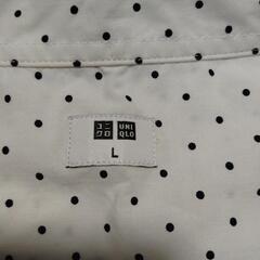美品　メンズ　ユニクロ　水玉シャツ　Lサイズの画像