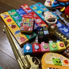 アンパンマンなど　おもちゃ　まとめての画像