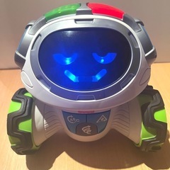 バイリンガル モビ🤖会話型学習ロボットの画像