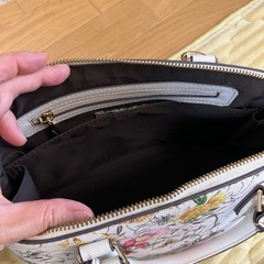 ペレンネ　花柄ハンドバッグ
の画像