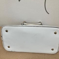 ペレンネ　花柄ハンドバッグ
の画像