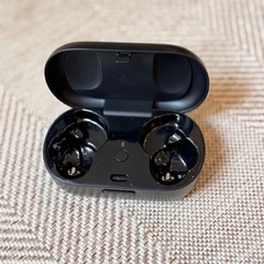BOSE QuietComfort Earbuds ブラック　充電ケースのみの画像
