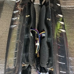 ハイエース　LEDテールランプ　※ジャンク品の画像