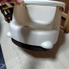 ベビー用イス ベルトなしの画像