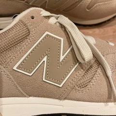 新品ニューバランスnew balance ML565MG1 ベージュ 27cm 未使用の画像