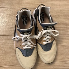 NIKEエアハラチの画像