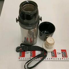 0810-002 THERMOSステンレスボトル 0.55Lの画像