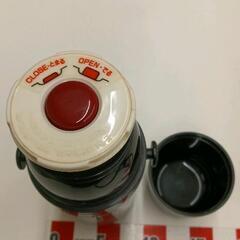 0810-002 THERMOSステンレスボトル 0.55Lの画像