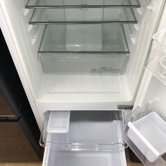 ★リユースのサカイ春日部店★KJ11239 Hisense 冷蔵庫 HR-G13A-W 134L 18年製 動作確認／クリーニング済みの画像