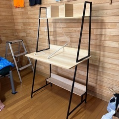 💖机と、椅子💖の画像