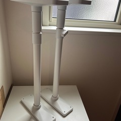 地震対策　家具転倒対策　突っ張り棒の画像