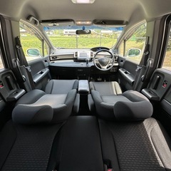 《平成25年式フリードスパイク ハイブリッド ジャストセレクション 禁煙清潔☆極上美車！》左パワースライドドア/スマートキーX2個/Gathersナビ/バックモニター/クルーズコントロール/ETC/VSA☆コンパクトミニバン☆荷室がとても広いので車中泊やバン代わりにも使えます！の画像