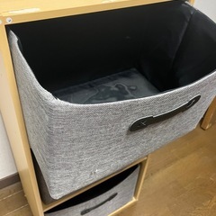 【差し上げます】　収納ケース付きカラーボックスの画像