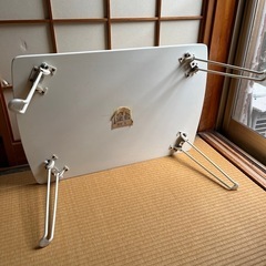 折りたたみテーブル　750✖️500 高さ320の画像