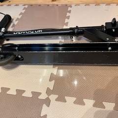 JDRAZOR キックスクーター ブラック 子供用 外遊びの画像