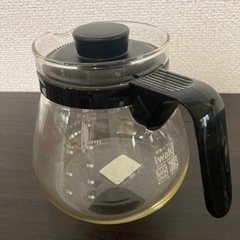 耐熱ガラスポット　ガラス密閉容器　醤油さし　計量カップ　粉ふるいの画像