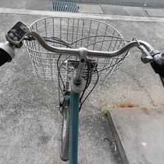 BRIDGESTONE電動自転車assistaホワイトブルーツートンカラー中古　バッテリー2本付き　自宅引き取りのみの画像