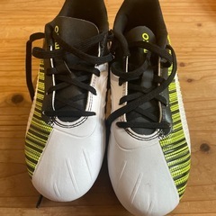 新品未使用 サッカーシューズ スパイク