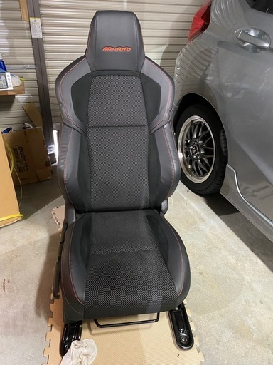 モデューロ　カスタマイズシート　フィット　ホンダ　gk5 美品