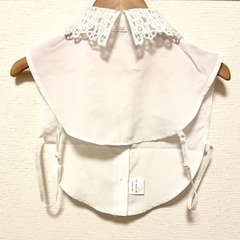 ハニーズ　着け襟　白色　美品の画像