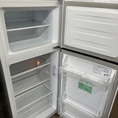 ★975『120L以上の冷蔵庫お探しの方必見！』　Hisense　2ドア冷蔵庫120L(2022年製)　直冷式　リサイクルマート鹿児島宇宿店の画像