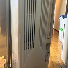 小泉成器窓エアコンの画像