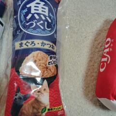 猫チュール枕とおもちゃ4個セットの画像