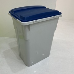 ゴミ箱の画像