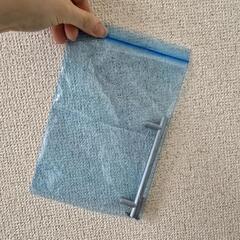折りたたみ式デスク•収納の画像