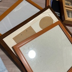 写真立て、ポケットアルバム、額縁の画像