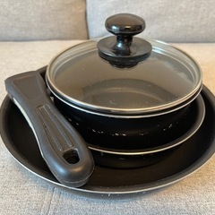 取手が取れるフライパンなど5点セットの画像