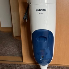 縦型掃除機の画像