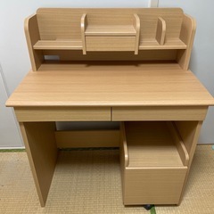 子供　学習机の画像
