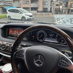ベンツS550ロング　一部マイバッハ仕様の画像