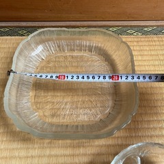 ガラスプレート　3種類　1個300円の画像