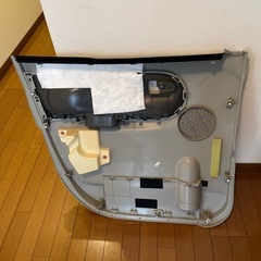 内張　タント　la600s 運転席の画像