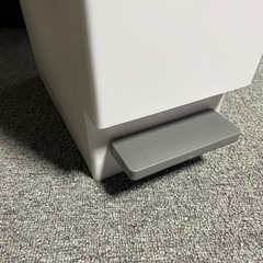 ●ニトリ　スリムペダル　ゴミ箱●20Lの画像