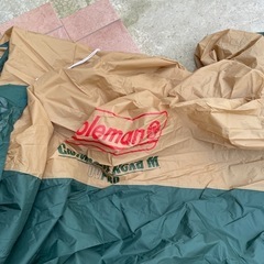 コールマンテントとタープの画像