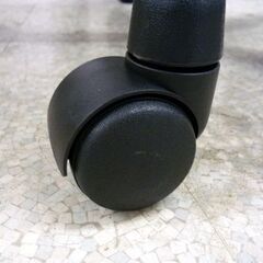 ☆未使用品 組立品 モノタロウ OAチェア WR-004A-BK キャスター付き 黒 デスクチェア オフィスチェア ブラック 札幌市 北区 屯田 の画像