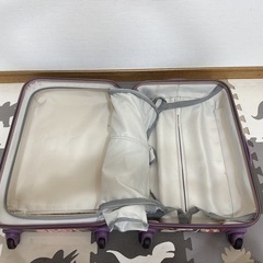 キャリーケースの画像