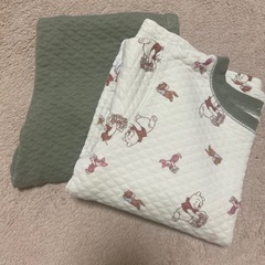 UNIQLOパジャマ＆無印良品トレーナーの画像