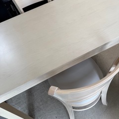 食卓テーブル　ダイニングテーブル　椅子✖︎2の画像