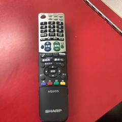 SHARP シャープ　液晶テレビ32型　LC-32E9 2011年製の画像