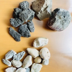 アクアリウム用の石　メダカ、熱帯魚用の画像