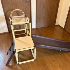 幼児用 滑り台の画像