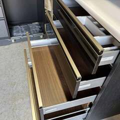 国産 最高級 古賀家具キッチンボード、食器棚 幅120cm Used/美品の画像