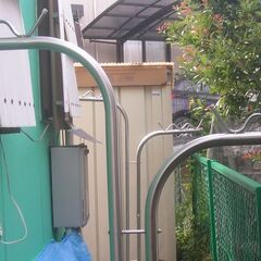 ５００円　物干し　地面に置くタイプの画像