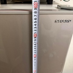シャープ冷蔵庫の画像