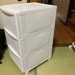 収納3段ボックスの画像